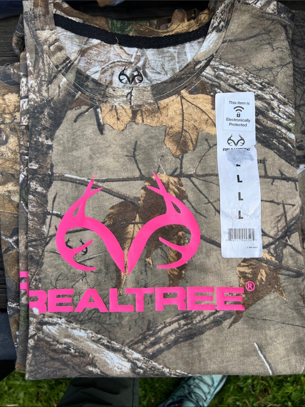 Realtree Camo T-shirt with Hot Pink Logo